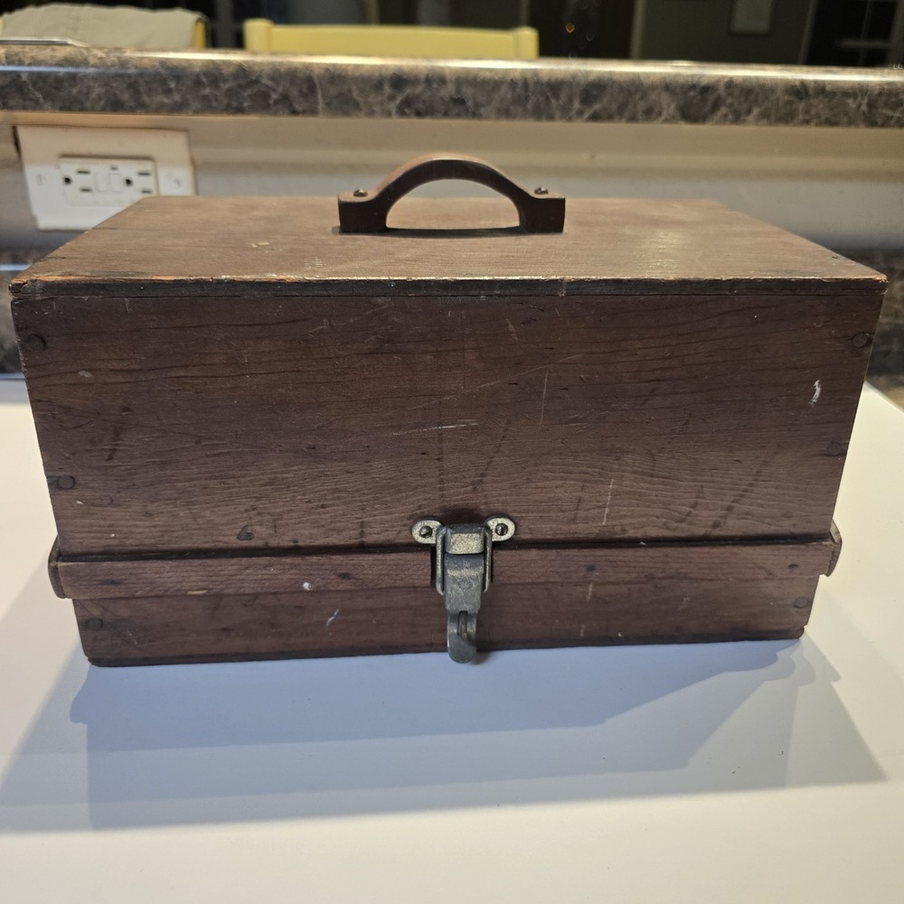 Primitive Antique Handmade Wooden Carrying Box Tool Tote Storage Chest Rustic